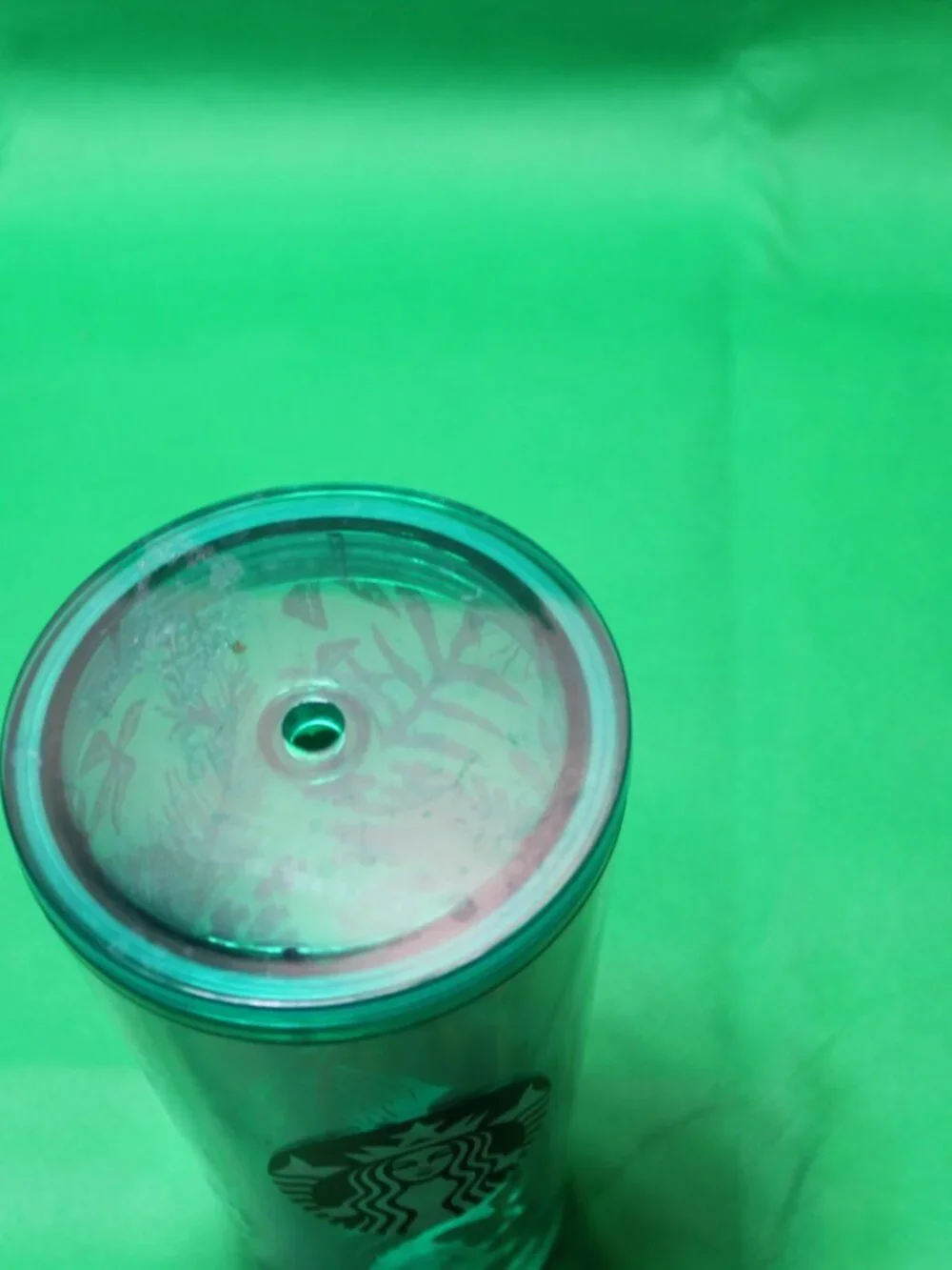 STARBUCKS 2022 Iridescent Green Tropical Leaves Metallic Tumbler 16 oz
